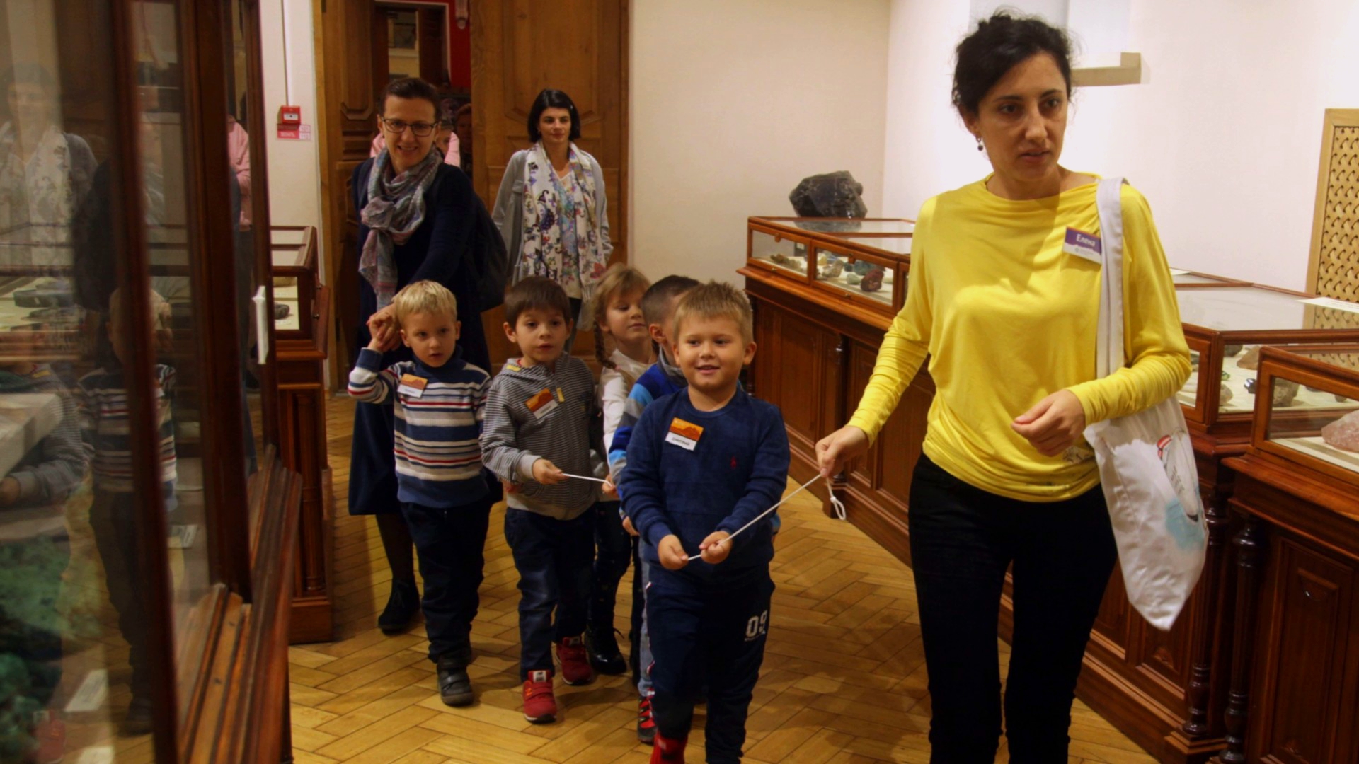 Экскурсия для детей 3 - 4 лет в Геологическом музее им В.И. Вернадского (Москва)